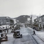 Street cars driving along streets in downtown Aberdeen