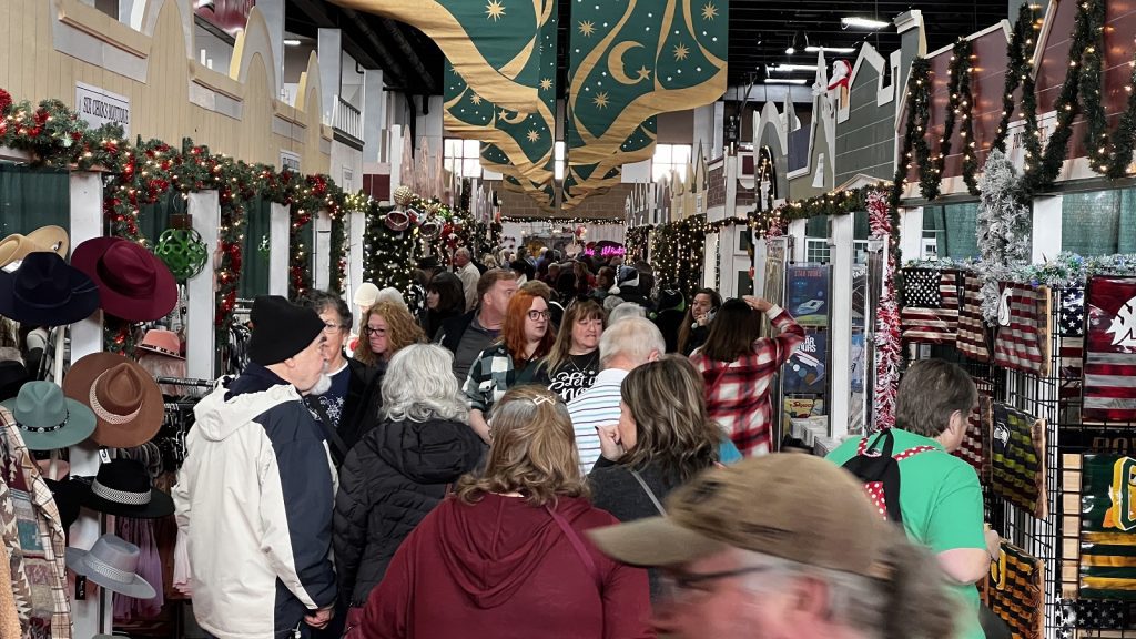 2023 Holiday Markets and Bazaars in and Throughout Pierce County